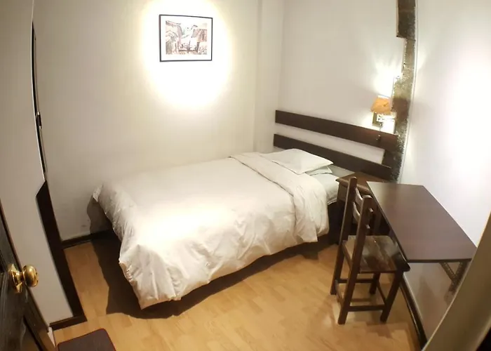 Killa Hotel *